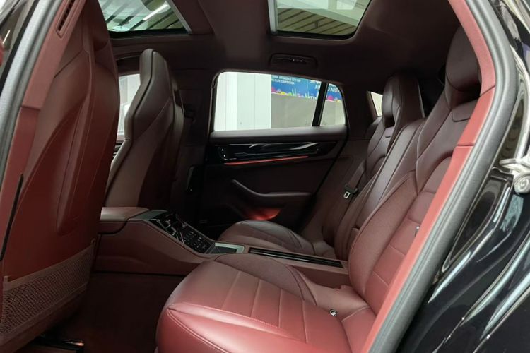 Used Porsche Panamera 2024 Panamera 2.9T Interior 3