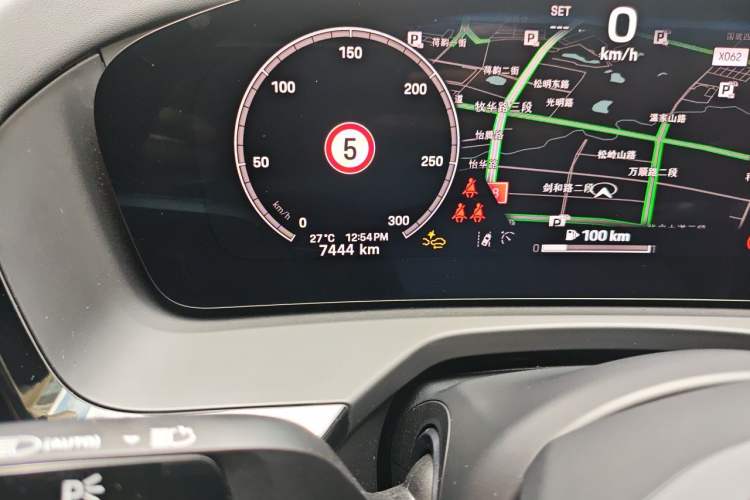 Used Porsche Panamera 2024 Panamera 2.9T Odometer Close Up