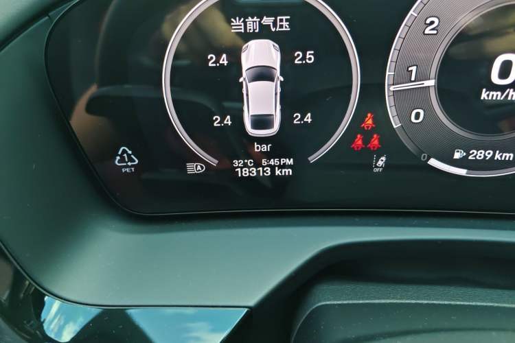 Used Porsche Panamera 2024 Panamera 4 Executive Long Wheelbase 2.9T Odometer Close Up