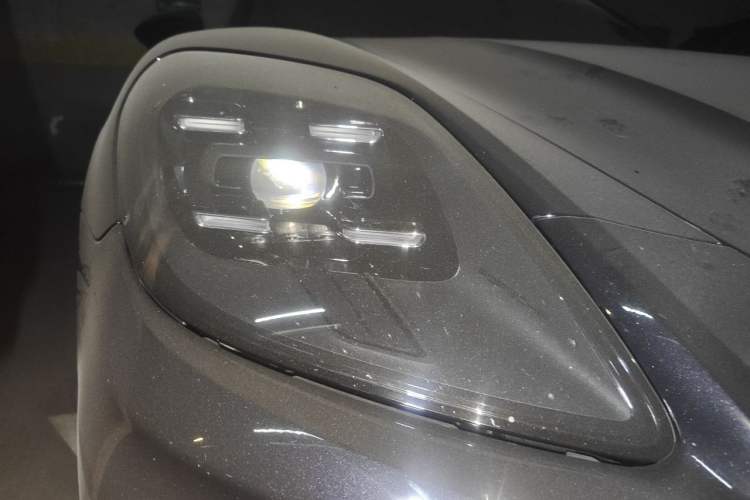 Used Porsche Panamera 2024 Panamera 2.9T Right Front Headlight