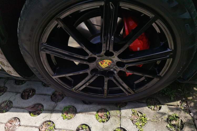 Used Porsche Panamera 2024 Panamera 2.9T Right Front Wheel Hub