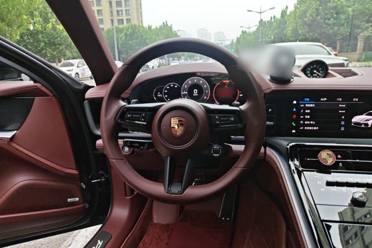 Used Porsche Panamera 2024 Panamera 4 Executive Long Wheelbase 2.9T Steering Wheel