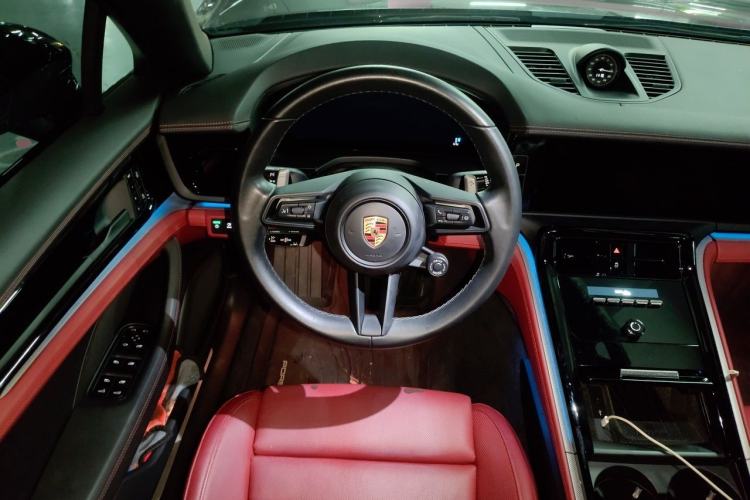 Used Porsche Panamera 2024 Panamera Executive Long Wheelbase 2.9T Steering Wheel