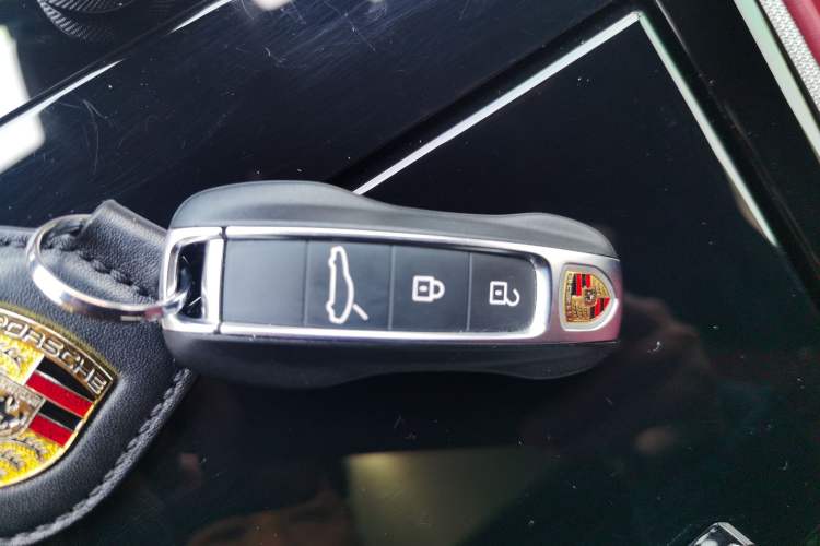 Used Porsche Panamera 2024 Panamera 2.9T Vehicle Key