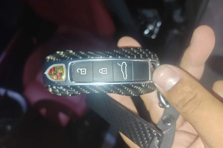 Used Porsche Panamera 2024 Panamera 2.9T Vehicle Key