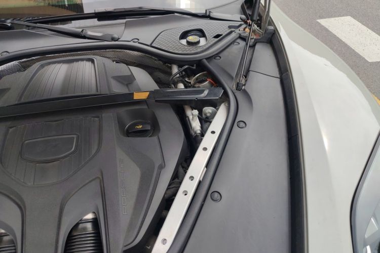 Used Porsche Panamera 2024 Panamera 2.9T Engine Bay Left