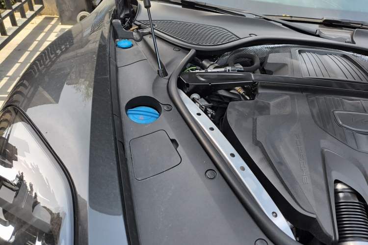 Used Porsche Panamera 2024 Panamera 2.9T Engine Bay Right