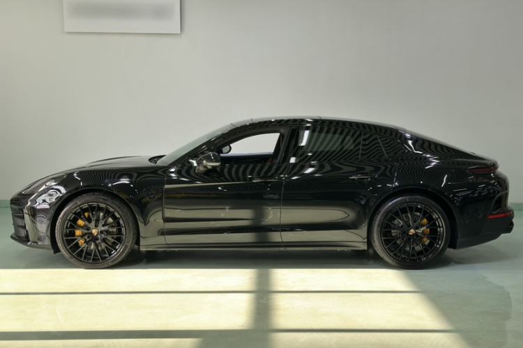 Used Porsche Panamera 2024 Panamera 2.9T Exterior 1