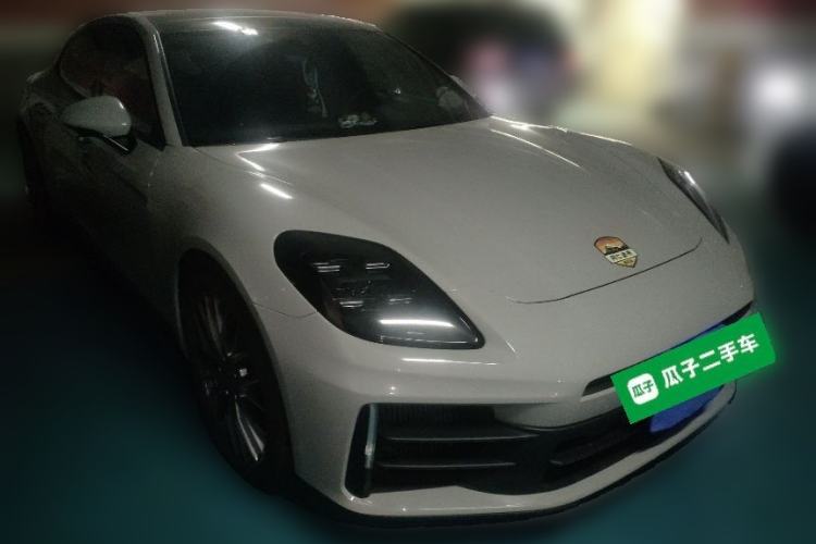 Used Porsche Panamera 2024 Panamera 4 Executive Long Wheelbase 2.9T Front Right 45 Deg