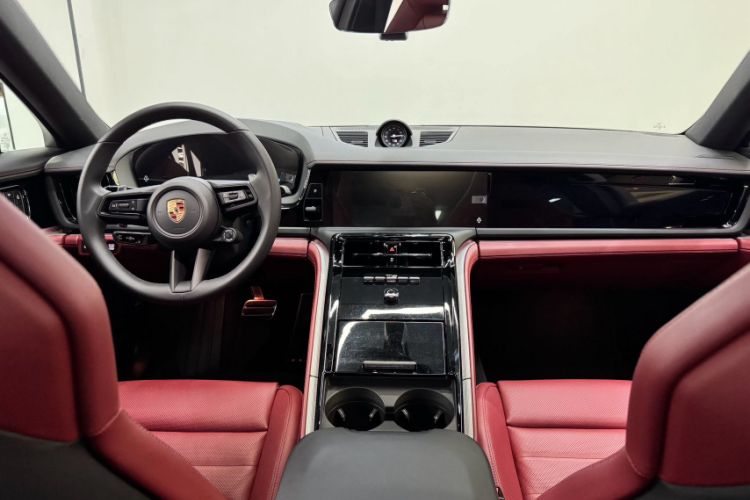 Used Porsche Panamera 2024 Panamera 2.9T Interior 1