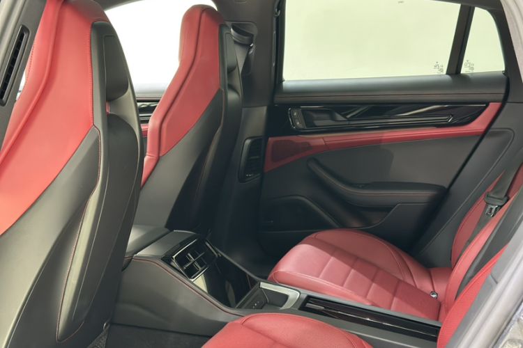 Used Porsche Panamera 2024 Panamera 2.9T Interior 1