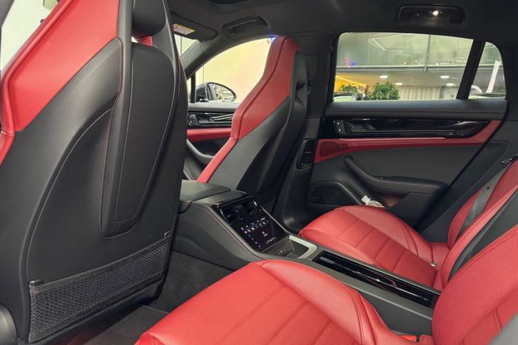 Used Porsche Panamera 2024 Panamera 2.9T Interior 4