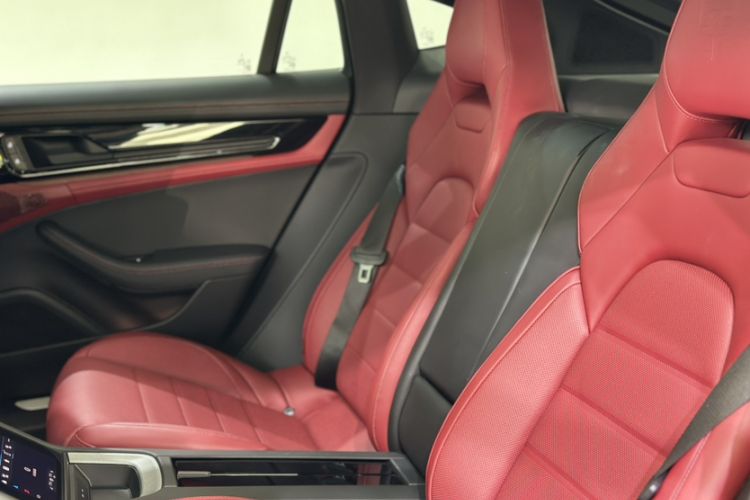 Used Porsche Panamera 2024 Panamera 2.9T Interior 5