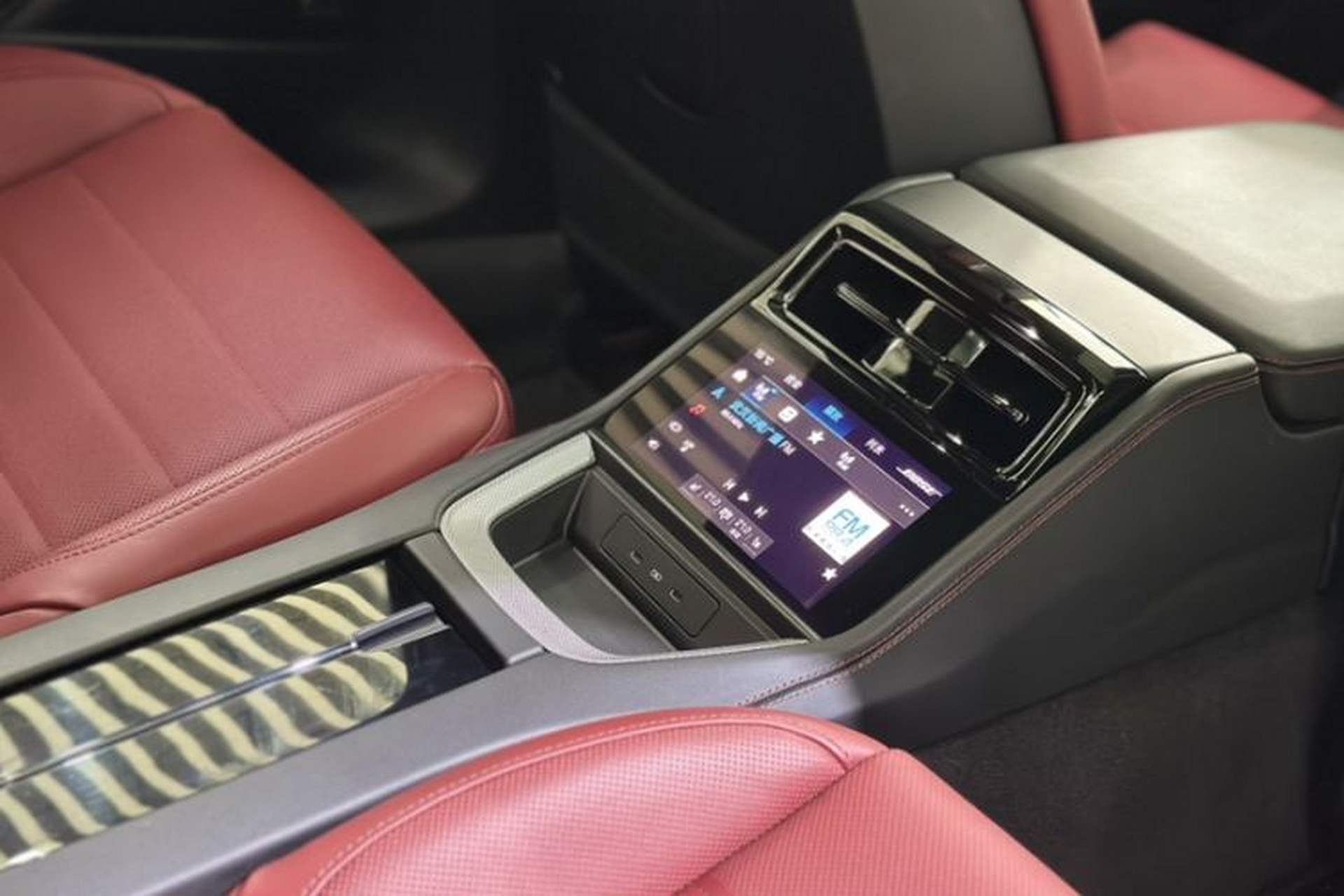 Used Porsche Panamera 2024 Panamera 2.9T Interior 7