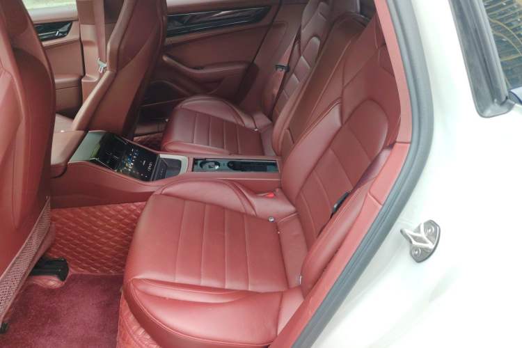 Used Porsche Panamera 2024 Panamera 2.9T Left Rear Seat