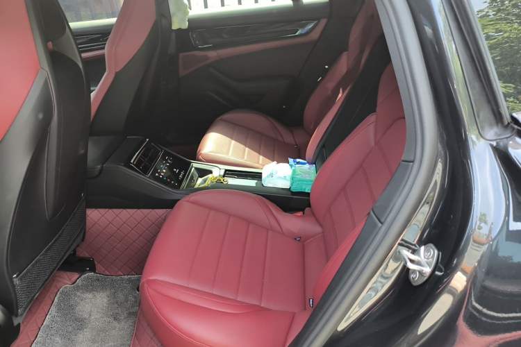 Used Porsche Panamera 2024 Panamera 2.9T Left Rear Seat