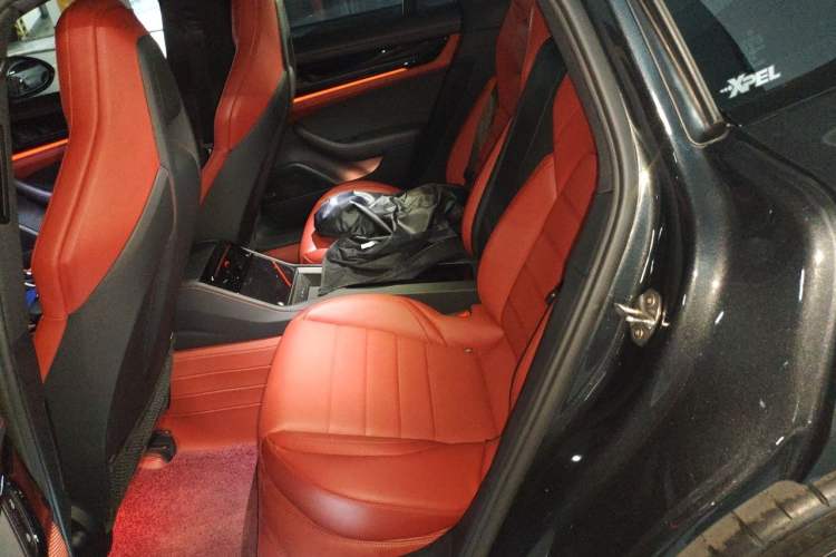 Used Porsche Panamera 2024 Panamera 2.9T Left Rear Seat