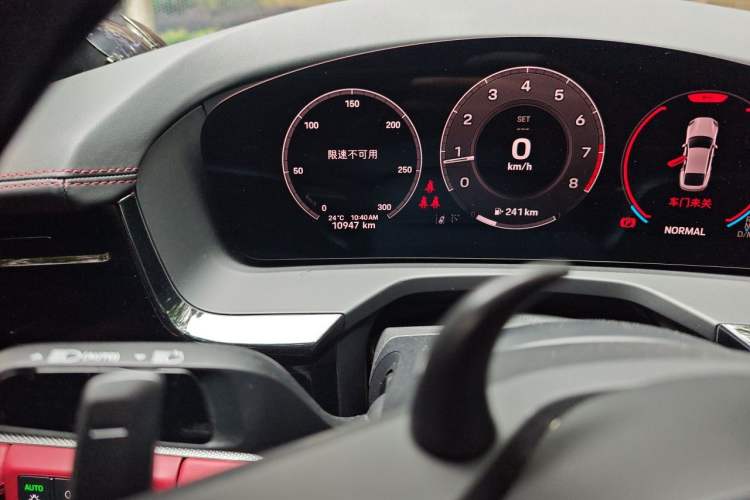 Used Porsche Panamera 2024 Panamera 4 Executive Long Wheelbase 2.9T Odometer Close Up