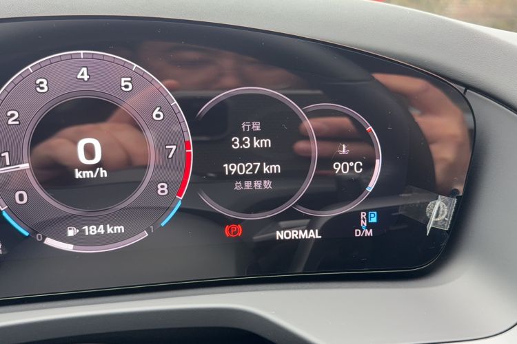 Used Porsche Panamera 2024 Panamera 2.9T Odometer Close Up
