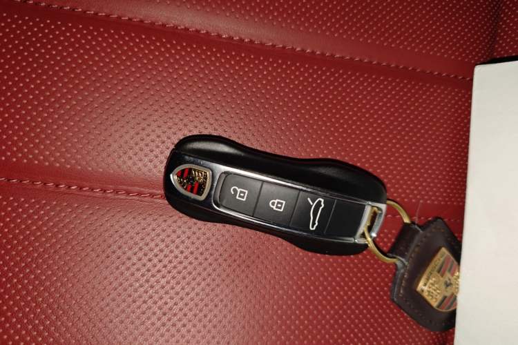 Used Porsche Panamera 2024 Panamera 2.9T Vehicle Key