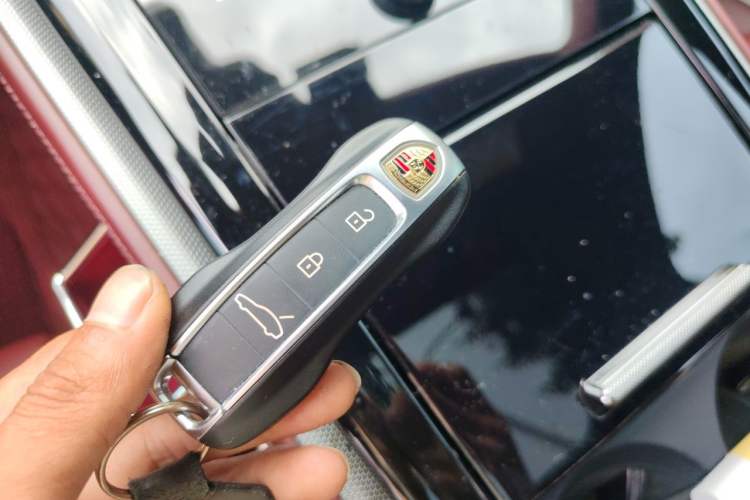 Used Porsche Panamera 2024 Panamera 2.9T Vehicle Key