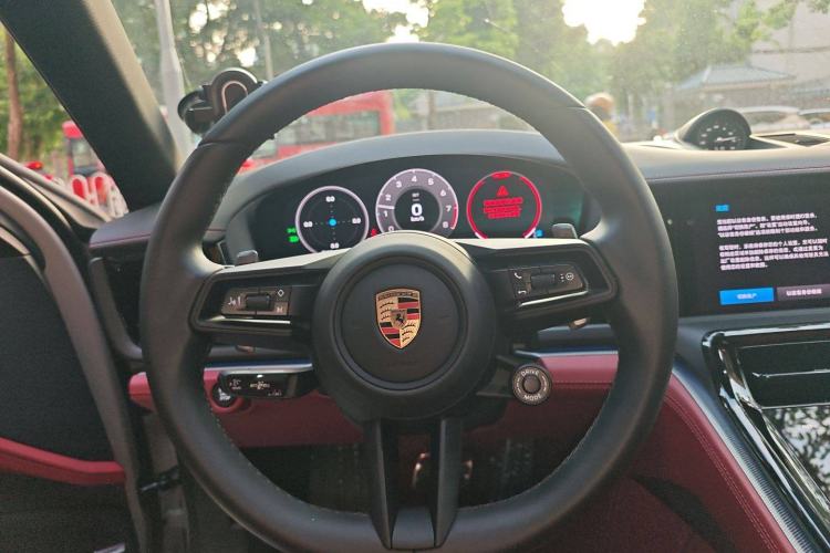 Used Porsche Panamera 2024 Panamera 4 Executive Long Wheelbase 2.9T Steering Wheel