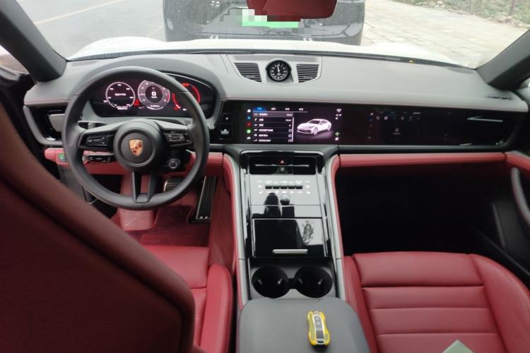 Used Porsche Panamera 2024 Panamera Executive Long Wheelbase 2.9T Center Console
