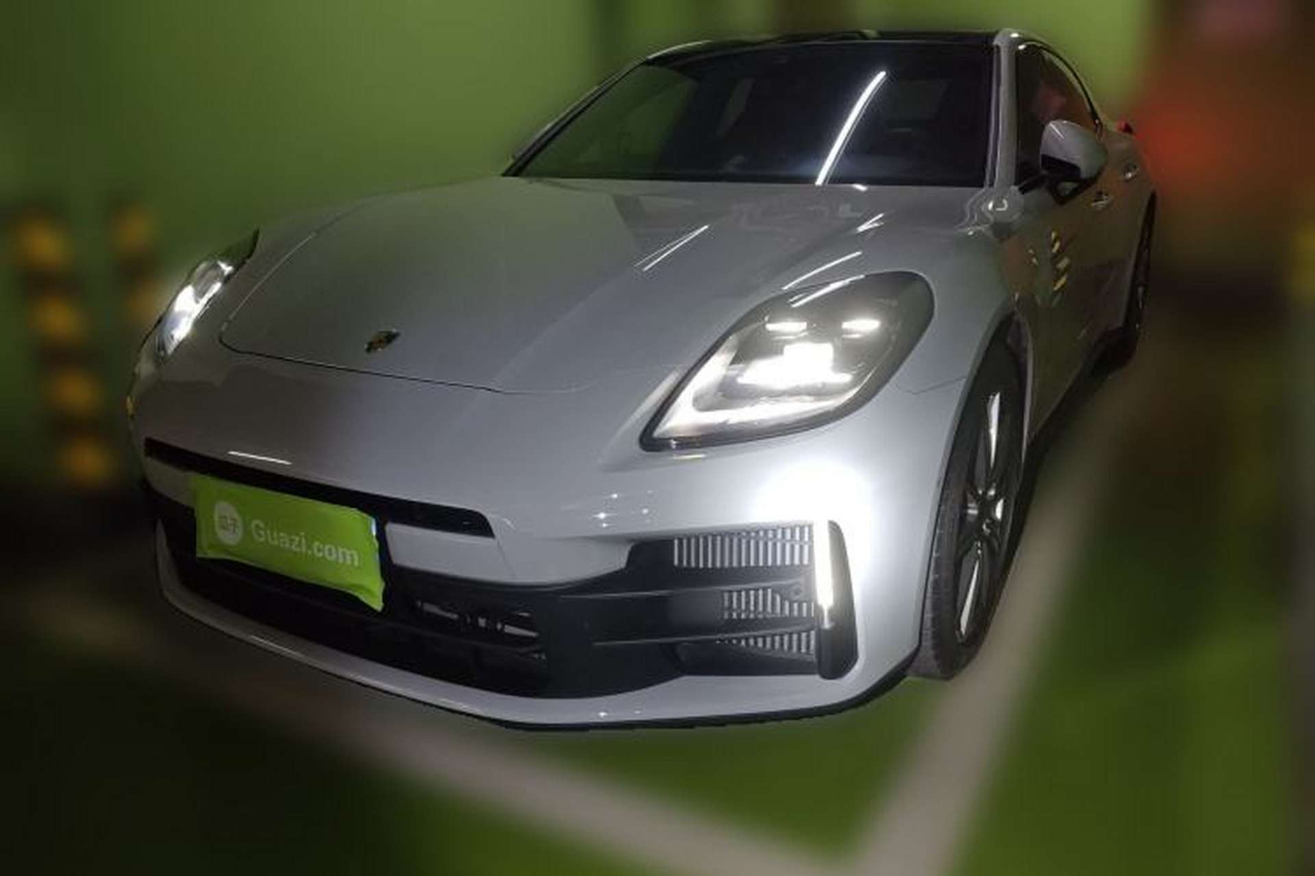 Used Porsche Panamera 2024 Panamera 2.9T Front Left 45 Deg