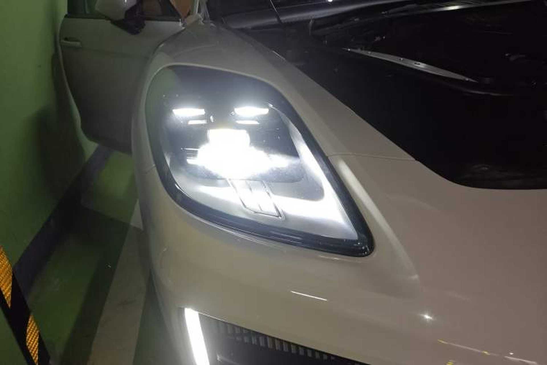 Used Porsche Panamera 2024 Panamera 2.9T Right Front Headlight