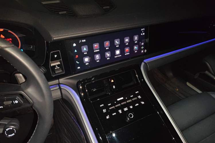 Used Porsche Panamera 2024 Panamera 2.9T Audio And AC Panel