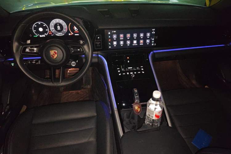 Used Porsche Panamera 2024 Panamera 2.9T Center Console