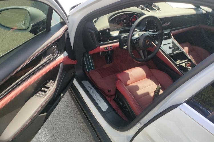Used Porsche Panamera 2024 Panamera Executive Long Wheelbase 2.9T Driver Seat