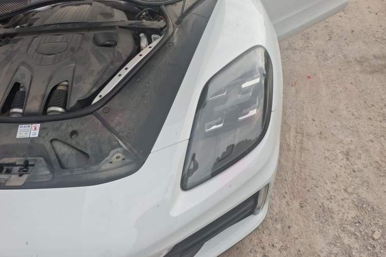 Used Porsche Panamera 2024 Panamera Executive Long Wheelbase 2.9T Engine Bay Left
