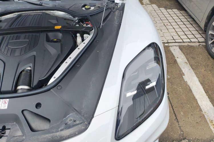 Used Porsche Panamera 2024 Panamera 2.9T Engine Bay Left