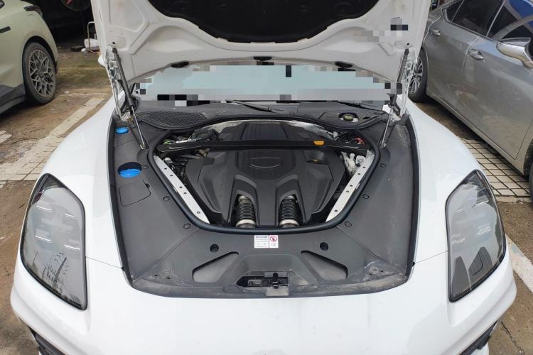 Used Porsche Panamera 2024 Panamera 2.9T Engine Bay