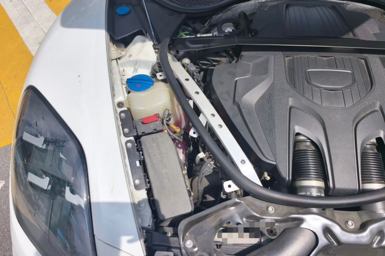 Used Porsche Panamera 2024 Panamera 4 Executive Long Wheelbase 2.9T Engine Bay Right