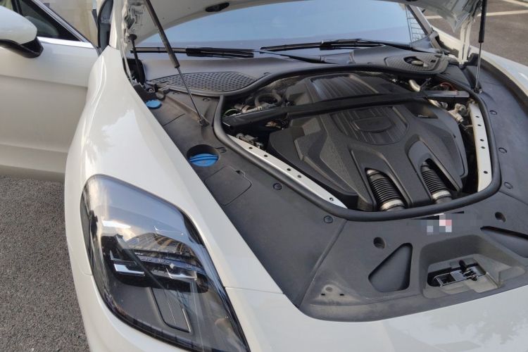Used Porsche Panamera 2024 Panamera 2.9T Engine Bay Right