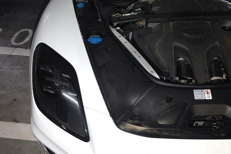 Used Porsche Panamera 2024 Panamera 2.9T Engine Bay Right