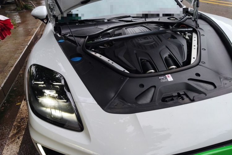 Used Porsche Panamera 2024 Panamera 2.9T Engine Bay Right