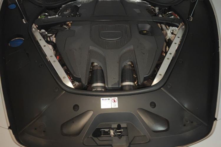 Used Porsche Panamera 2024 Panamera 2.9T Engine Bay
