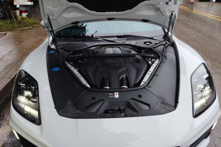 Used Porsche Panamera 2024 Panamera 2.9T Engine Bay
