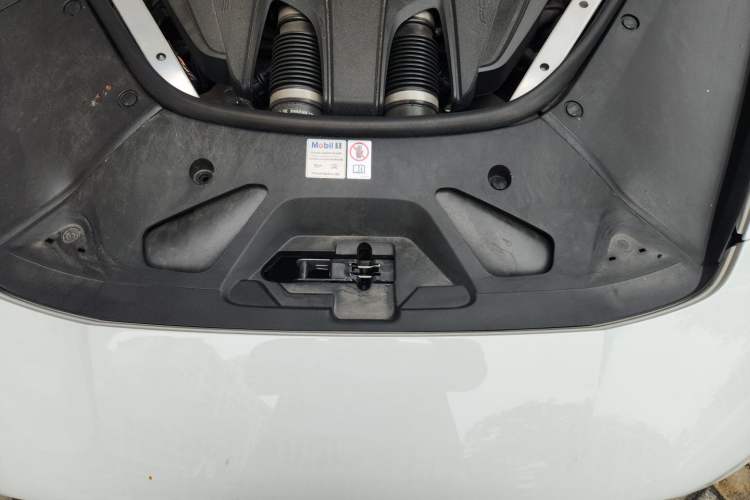 Used Porsche Panamera 2024 Panamera 2.9T Engine Bay
