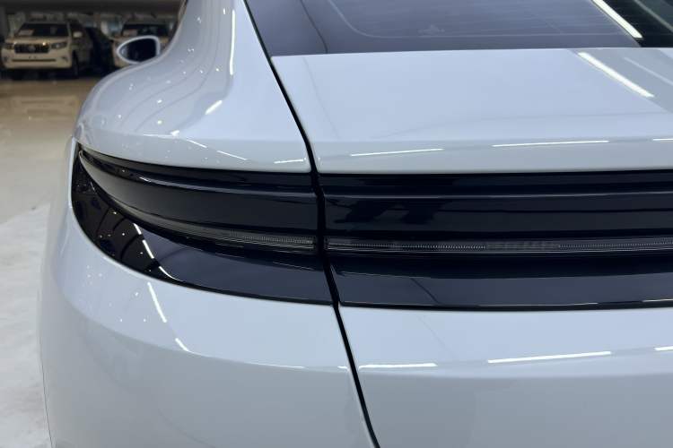 Used Porsche Panamera 2024 Panamera 2.9T Exterior 7