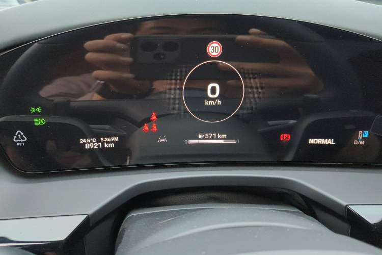 Used Porsche Panamera 2024 Panamera Executive Long Wheelbase 2.9T Instrument Cluster