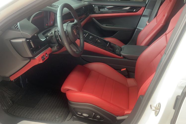 Used Porsche Panamera 2024 Panamera 2.9T Interior 1