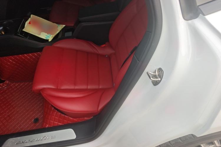 Used Porsche Panamera 2024 Panamera Executive Long Wheelbase 2.9T Left Rear Seat