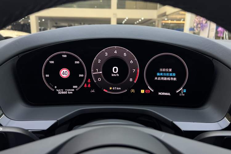 Used Porsche Panamera 2024 Panamera 2.9T Odometer Close Up