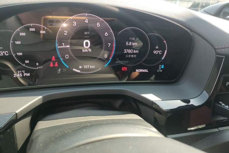 Used Porsche Panamera 2024 Panamera Executive Long Wheelbase 2.9T Odometer Close Up
