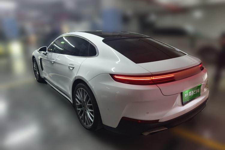 Used Porsche Panamera 2024 Panamera 2.9T Rear Left 45 Deg