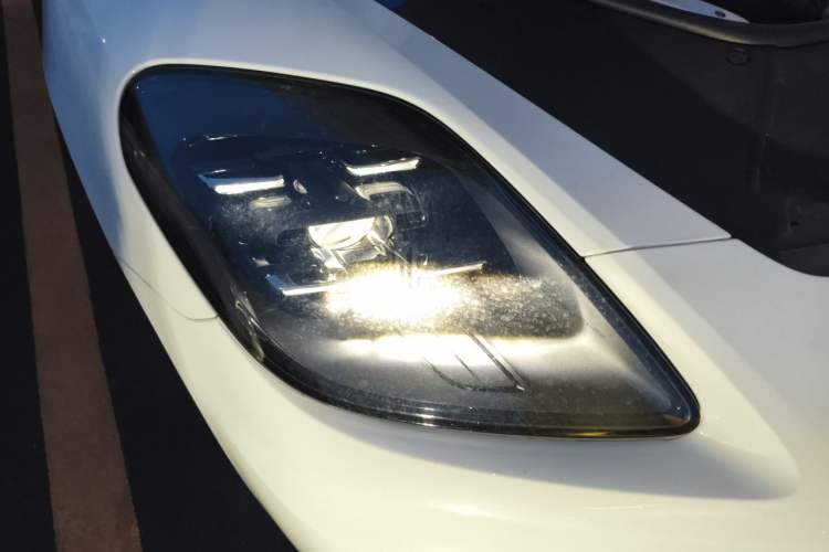 Used Porsche Panamera 2024 Panamera 2.9T Right Front Headlight